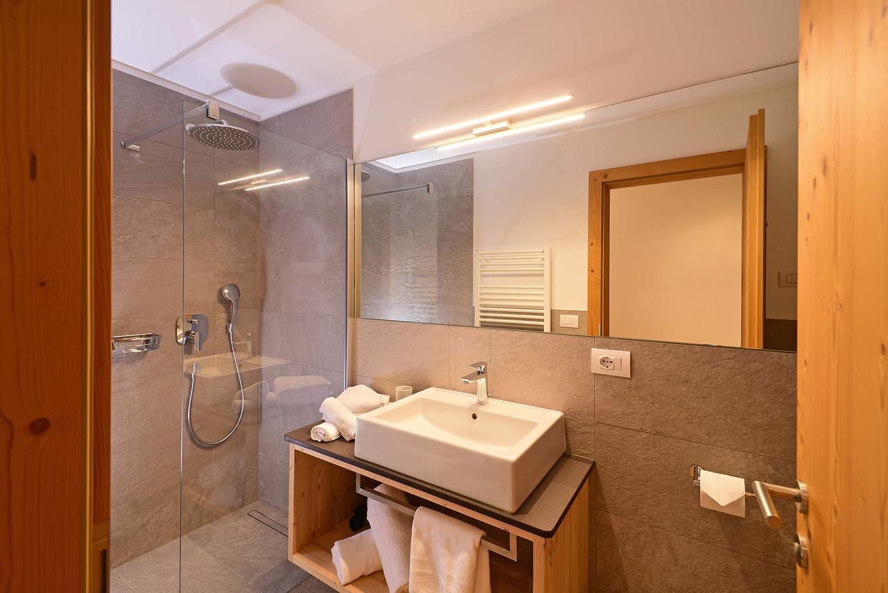 Sexten Schaefer Apartments מראה חיצוני תמונה
